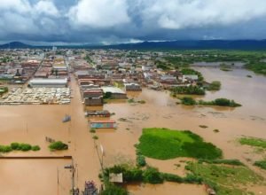 chuvas-devastam-pernambuco-e-paraiba,-com-mortes-e-milhares-de-desabrigados-marcando-o-inicio-de-maio