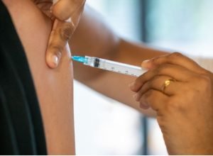estacao-da-cptm-recebe-vacinacao-contra-influenza-e-febre-amarela