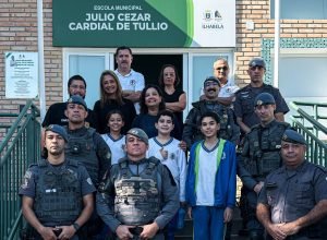 forca-tatica-aproxima-jovens-da-realidade-policial-em-atividade-nas-escolas-civico-militares-de-ilhabela