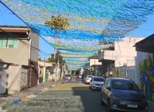 em-ritmo-de-copa:-moradores-do-bairro-nova-esperanca-transformam-rua-em-simbolo-de-tradicao-e-alegria,-em-rio-das-ostras