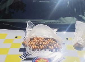 trafico-internacional-de-drogas-|-mais-de-1-kg-de-cocaina-apreendido