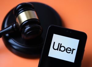 uber-e-acusada-de-cobrar-assinatura-sem-consentimento-de-usuarios